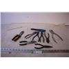 Image 1 : (9) Pliers