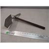 Image 1 : Miners pick axe