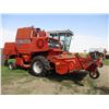 Image 1 : 1982 Massey Ferguson 550 Western Combine - Perkins Motor (no hours meter) - Running -