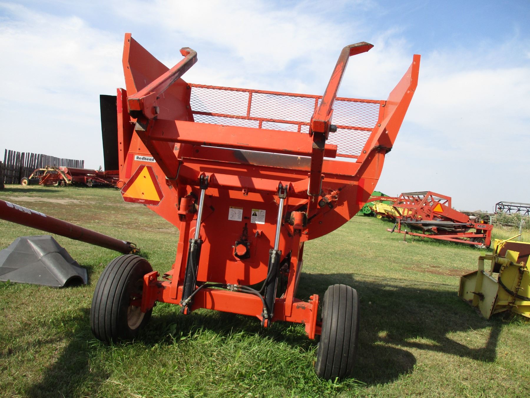 2002 Highline Bale Pro 7000 HD Bale Shredder BHPD004011 1000 PTO