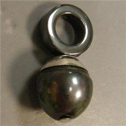 S. SILVER 12 MM BLACK TAHITIAN PEARL AMD HEMATITE UNISEX PENDANT