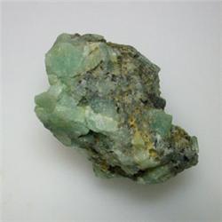 101 CTS ROUGH EMERALD - UNTREATED 46x23 MM