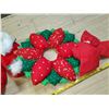 Image 3 : elf slippers (size small) + wreath