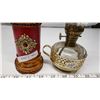 Image 4 : 2 Small Antique Oil Lamps