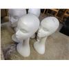 Image 2 : 5 Styrofoam Mannequin Heads