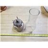 Image 3 : Coal oil lamp & chimney