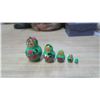 Image 1 : Russian Stacking dolls, 5 pieces