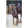 Image 2 : 2 Wood carved Giraffes