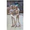 Image 5 : 2 wood Mannequins