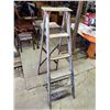 Image 1 : 5 FT, Antique wooden ladder