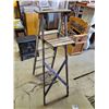 Image 2 : 5 FT, Antique wooden ladder