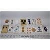Image 1 : Lot of vintage cards of buttons in plastic box