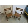 Image 5 : 2 Vintage Folding Chairs Wooden