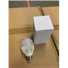 Image 2 : 4 CASES OF NEW 2700K LED LIGHT BULBS (72 PER CASE)