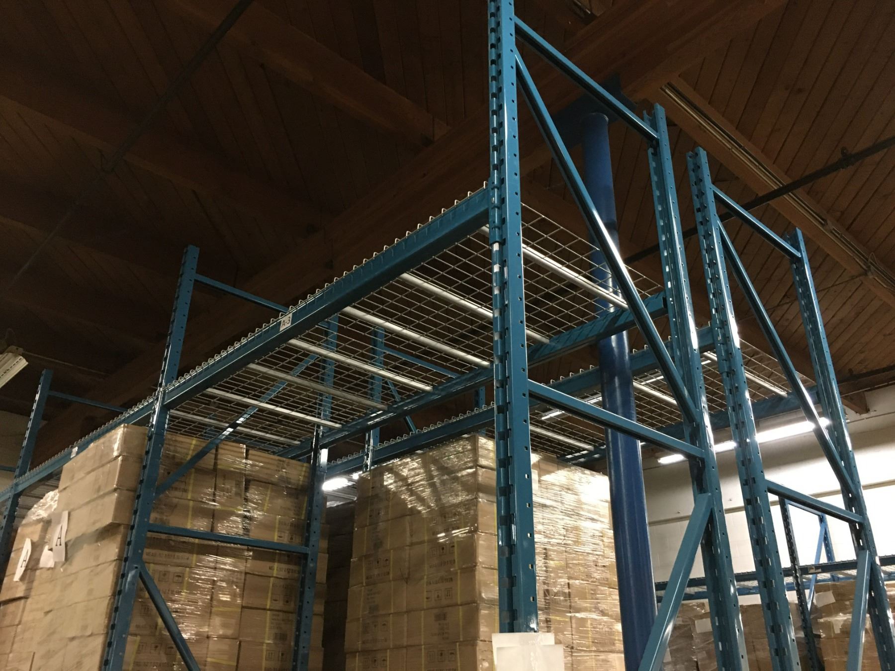 BLUE PALLET RACKING WITH MESH DECK (4) SECTIONS (EACH SECTION APPROX ...