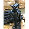 Image 2 : 10 NEW TRIPODS WITH CARRYING CASE AND BUILT IN COMPASS + LEVEL