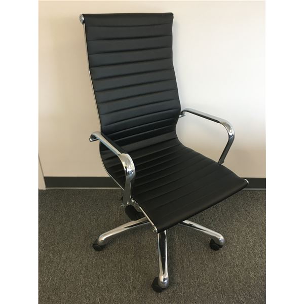 CHROME & BLACK GAS-LIFT ADJUSTABLE OFFICE CHAIR