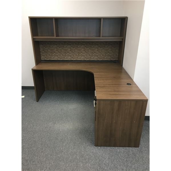 CONTEMPORARY MOCHA FINISH 3PC. OFFICE DESK & HUTCH