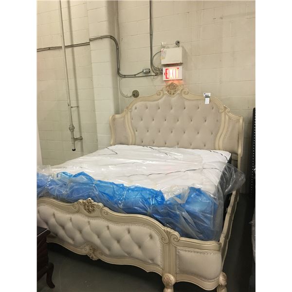 ELEGANT KING SIZE BED -HEADBOARD, FOOTBOARD & RAILS (MATTRESS SET SOLD SAPARATE)