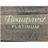Image 2 : SIMMONS KING SIZE MATTRESS & BOXSPRING SET (FLOOR MODEL)