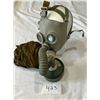 Image 1 : Russian gas mask with filter
