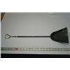 Image 4 : Coal/Ash Shovel + Cast-Iron Heavy Lid – 10 inches