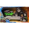 Image 3 : Hot Wheels, Monster Jam Travel Treads hauler