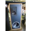 Image 2 : 2- vintage Mirage tower speakers