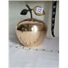 Image 1 : Brass apple trinket holder.