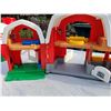 Image 5 : 2 Fisher-Price Little People Farm Barns