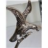 Image 8 : Saskatchewan's Ralph Coffey Rock ducks & metal Eagle picture frame holder, made in Spain.