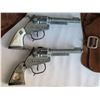 Image 5 : Vintage leather holster & cap guns. Missing 1 gun handle plate.