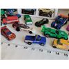 Image 4 : Group of 7 Maisto GM concept cars plus 20 die cast cars.