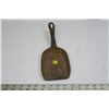 Image 3 : 1900's Cast Coal Shovel