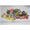 Image 1 : Bag of Plastic Vintage Toys