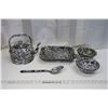 Image 1 : Black Enamelware