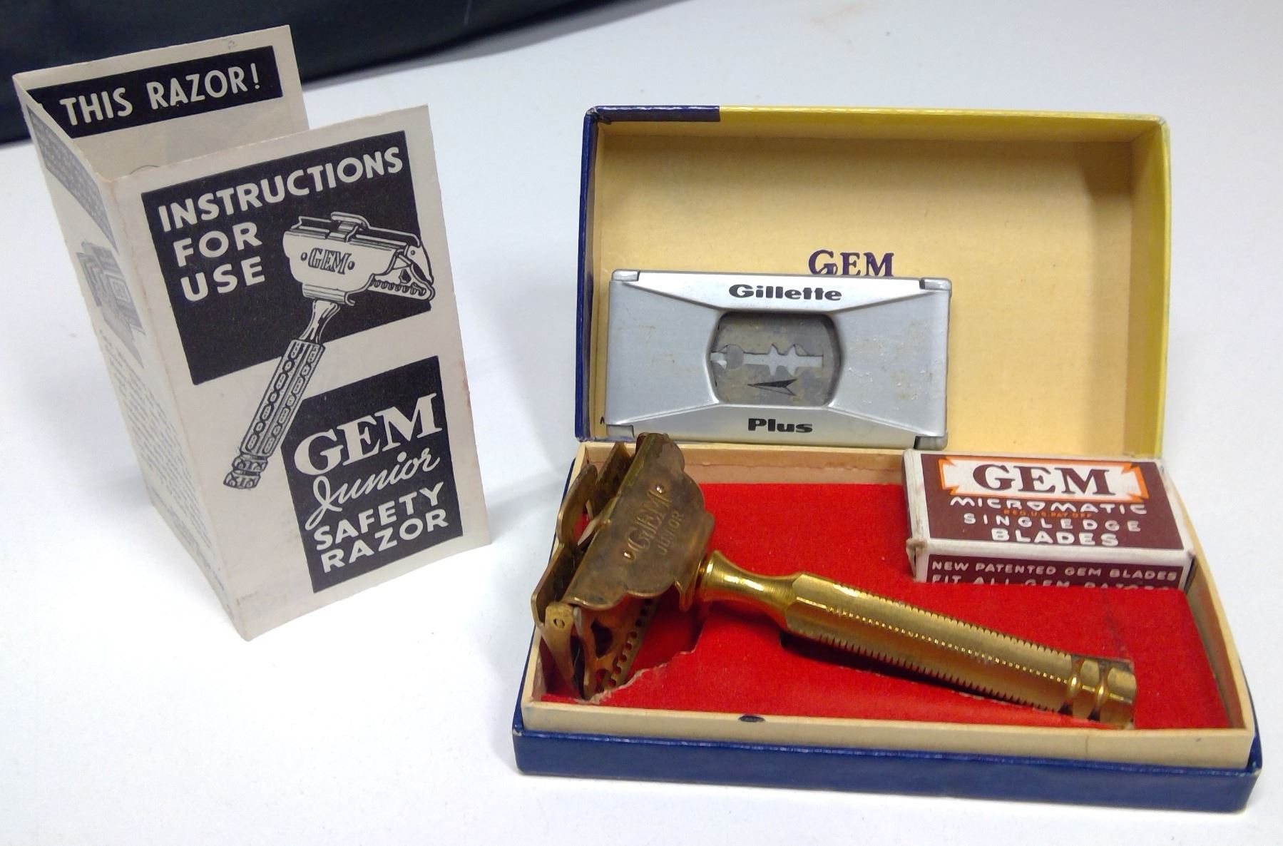Gem junior safety razor (Brass original box) - Schmalz Auctions