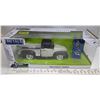 Image 1 : Die-cast metal just trucks 1953 Chevy pick up