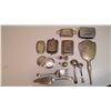 Image 3 : Vintage dish and beauty set