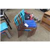 Image 1 : 8- plastic back & seat chairs