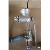 Image 11 : 2 hand crank meat grinders
