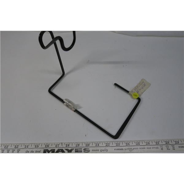 2 ice fishing rod holders