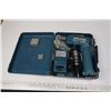 Image 2 : Makita cordless driver drill w/ case battery and charger