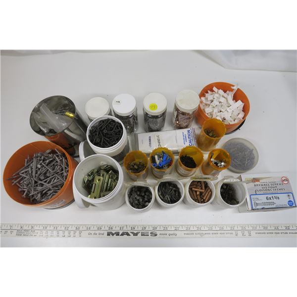Assorted screws/nails, keyless entry assembly, hinges