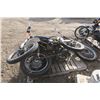 Image 10 : Pallet of 2 dirt bike frames, mid size, one larger size