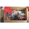 Image 1 : mis box of fishing items