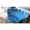 Image 1 : blue shell shape dish rack