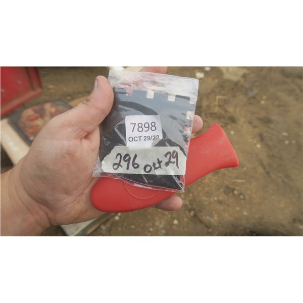 grout cleaner, fork cleaner & small fire poker