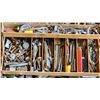 Image 4 : Brown tackle box, with assorted hardwares