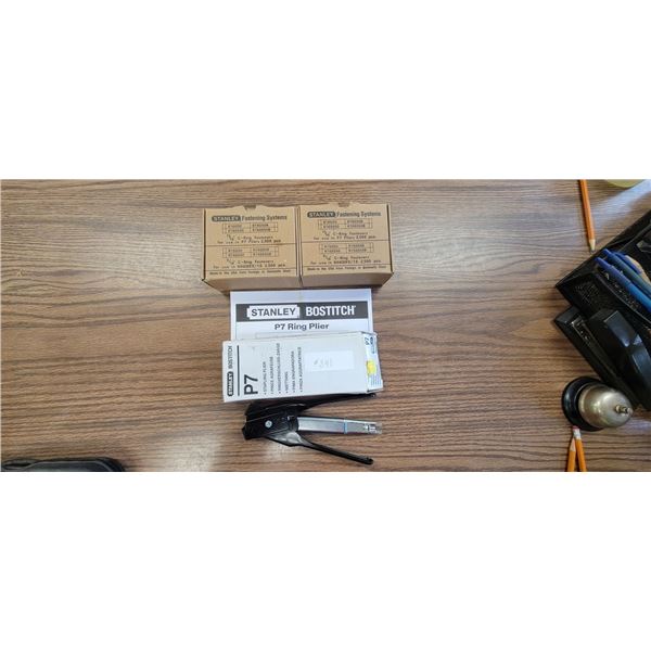 Stanley Bostich P7 ring Plier & 2 Boxes of 2,500 C-Ring Fastenners